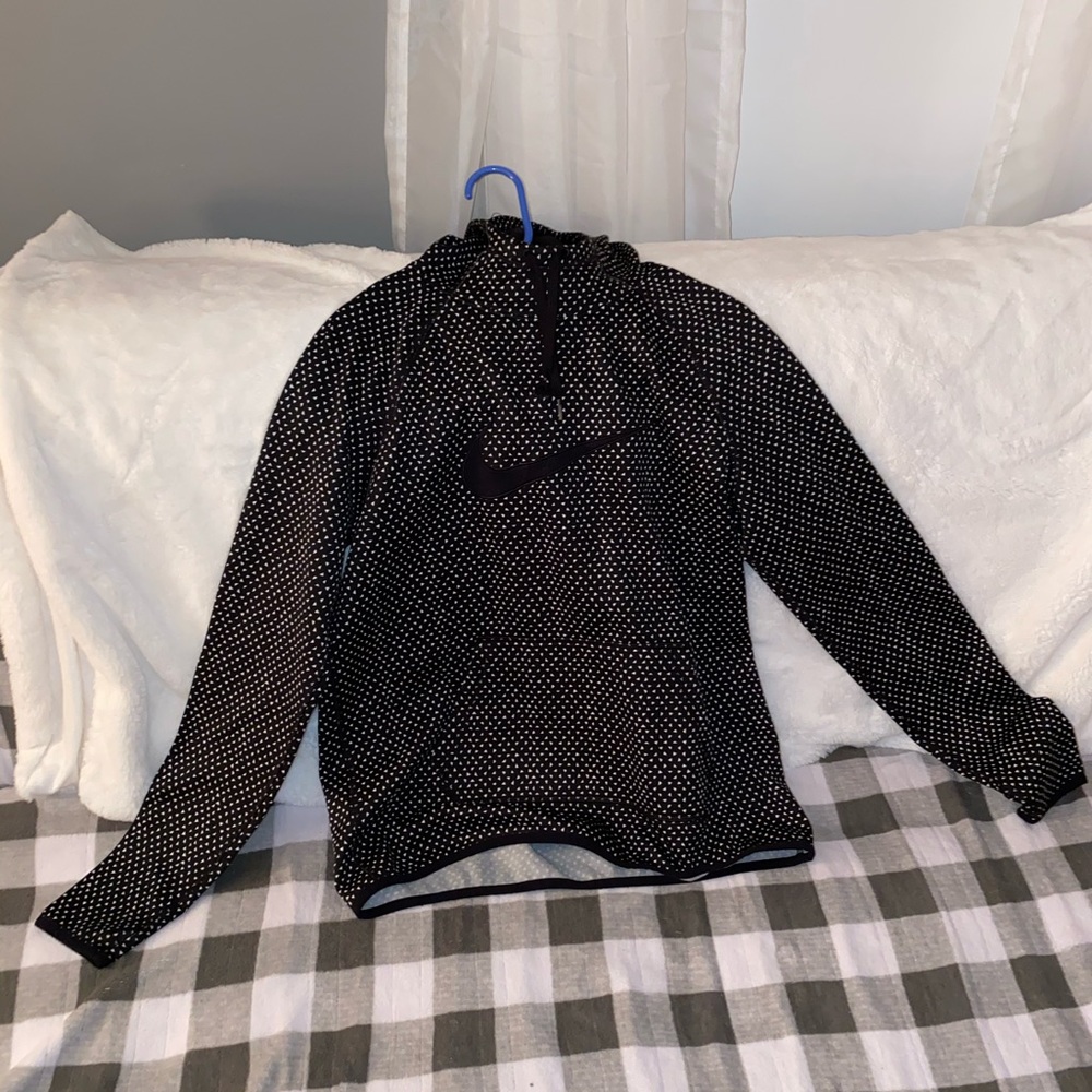 nike hoodie